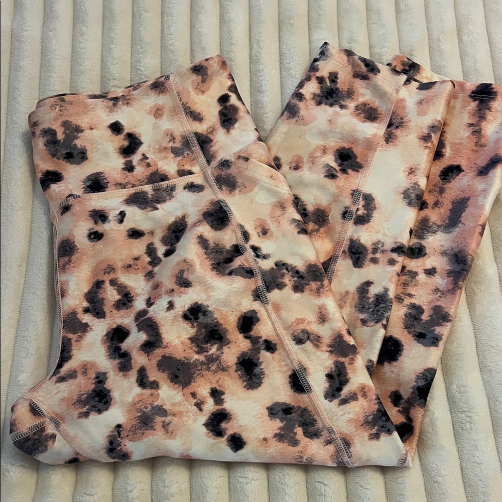 Marika White and Pink Activewear